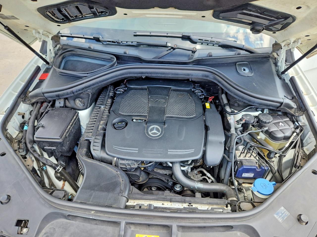2013 Mercedes-benz Ml 350 Белый vin: 4JGDA5JB9DA230787