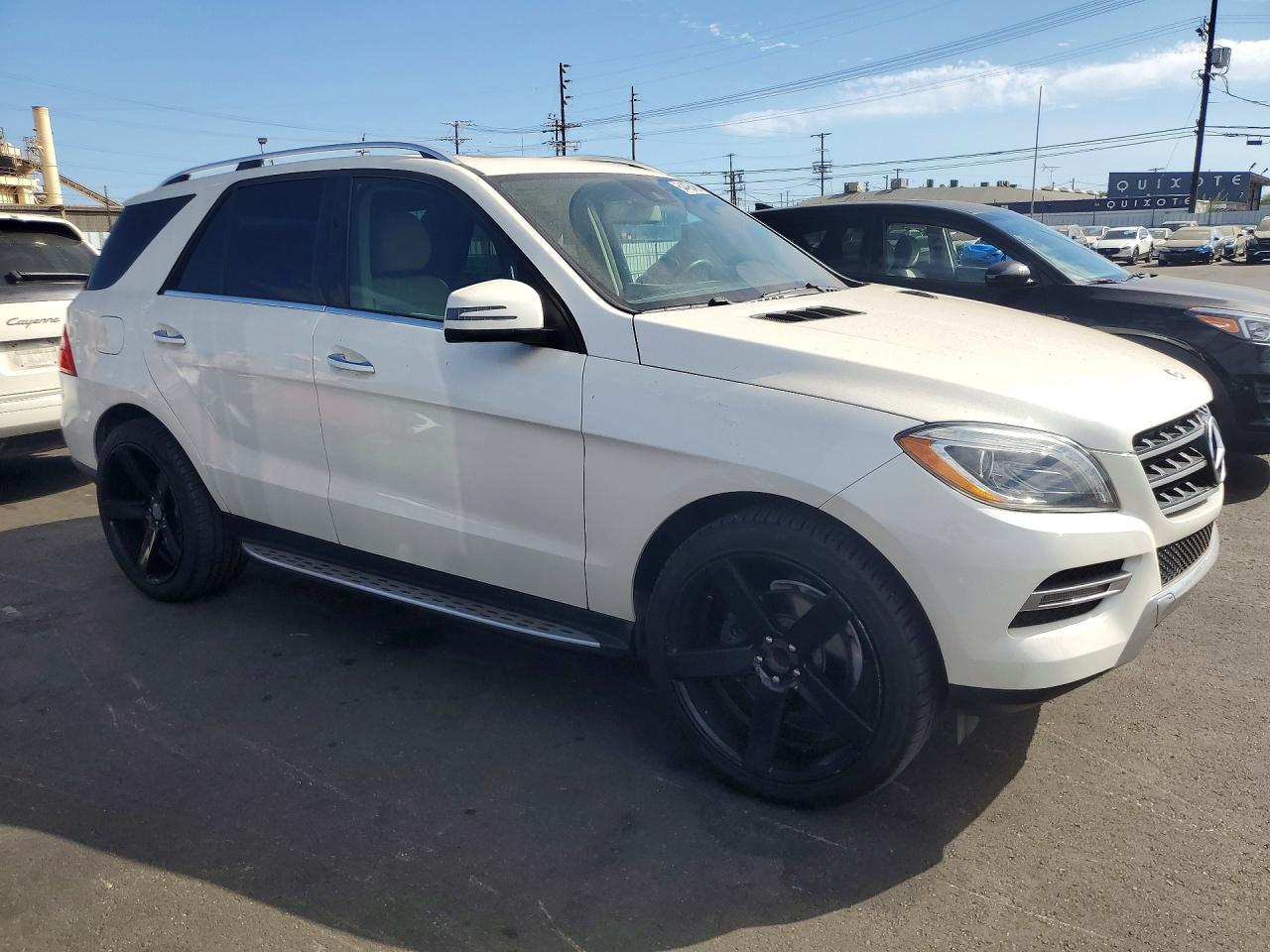 2014 Mercedes-benz Ml 350 White vin: 4JGDA5JB9EA330826