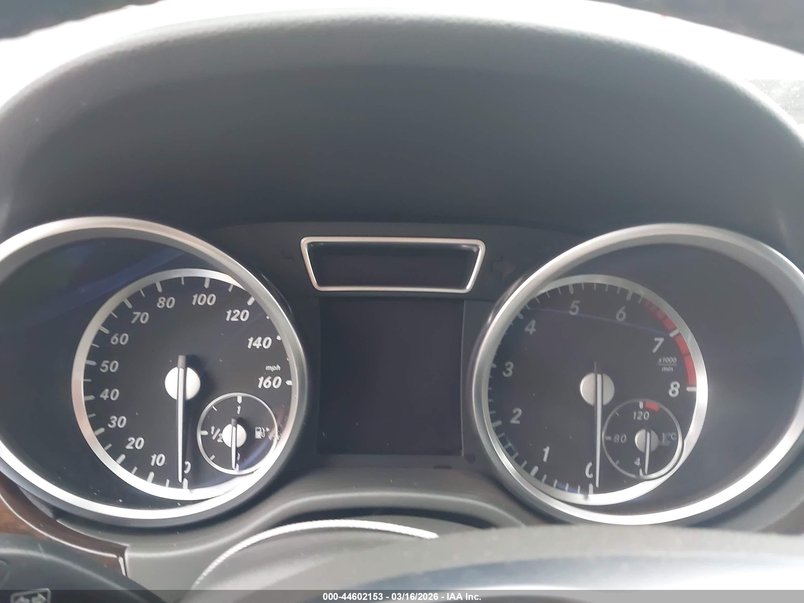 2014 Mercedes-benz Ml 350   Серебряный vin: 4JGDA5JB9EA421465