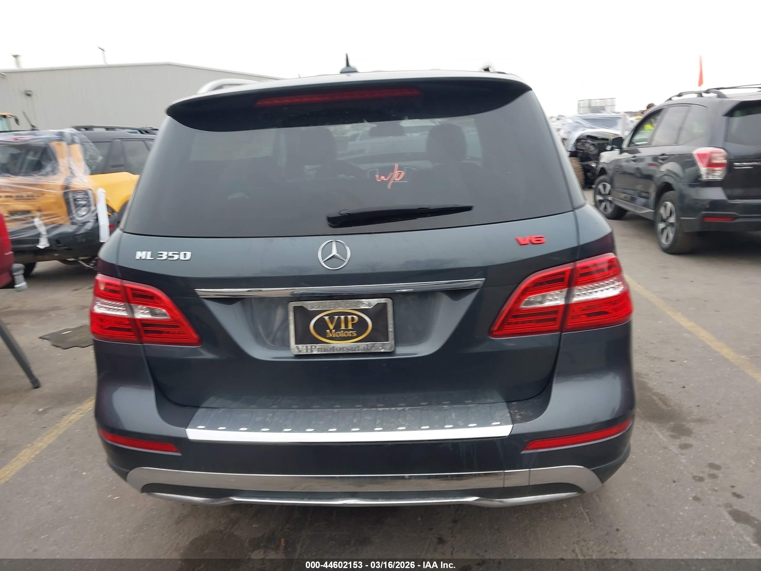2014 Mercedes-benz Ml 350   Серебряный vin: 4JGDA5JB9EA421465