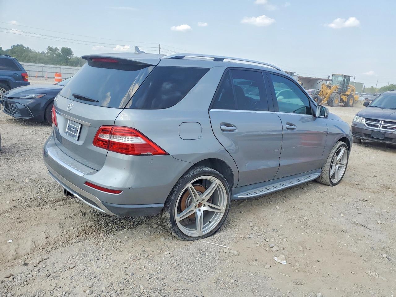 2015 Mercedes-benz Ml 350 Gray vin: 4JGDA5JB9FA453740