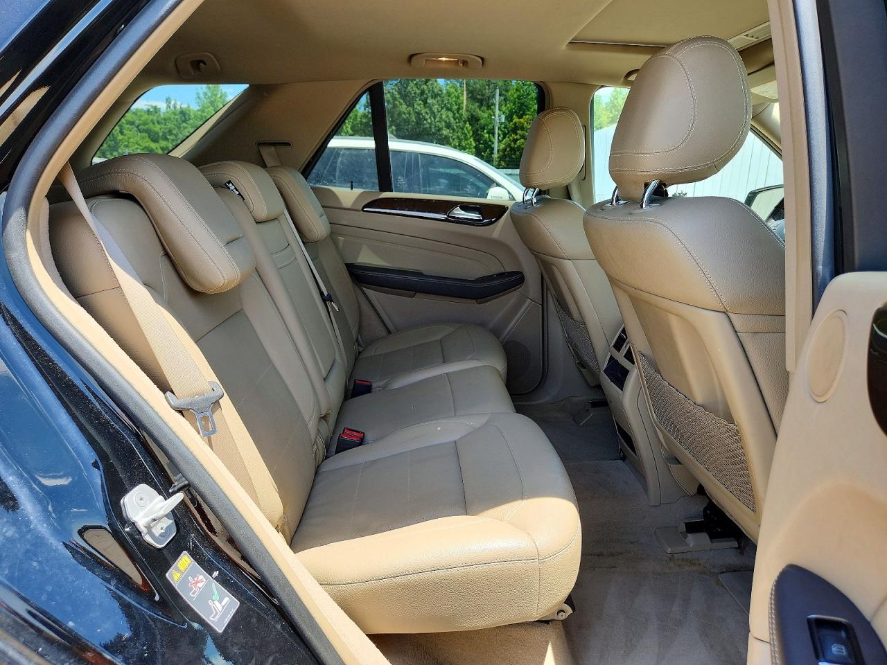 2015 Mercedes-benz Ml 350 Black vin: 4JGDA5JB9FA501267
