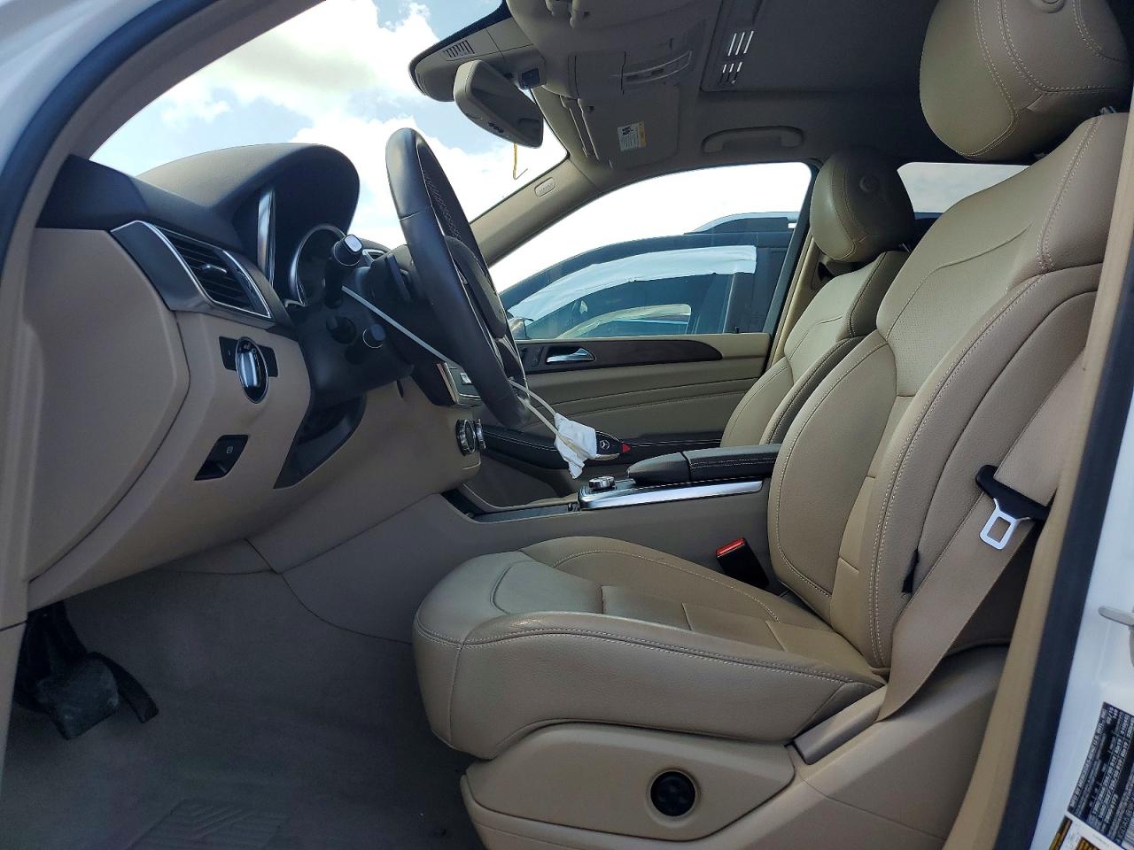 2015 Mercedes-benz Ml 350 Белый vin: 4JGDA5JB9FA557855