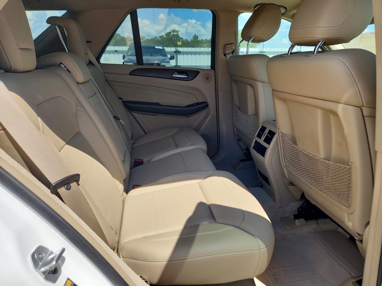 2015 Mercedes-benz Ml 350 Белый vin: 4JGDA5JB9FA557855