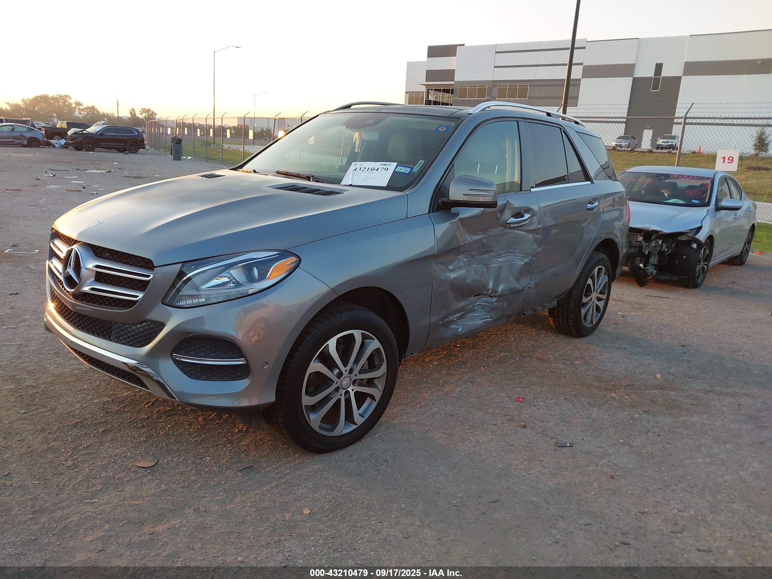 2016 Mercedes-benz Gle 350   Серый vin: 4JGDA5JB9GA656239