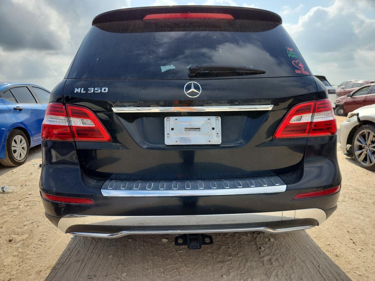 2013 Mercedes-benz Ml 350 Black vin: 4JGDA5JBXDA137339