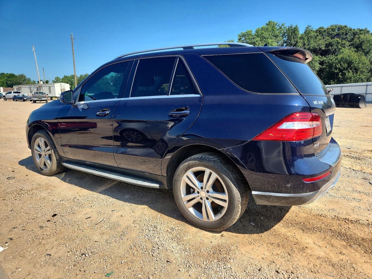 2013 Mercedes-benz Ml 350 Blue vin: 4JGDA5JBXDA140628