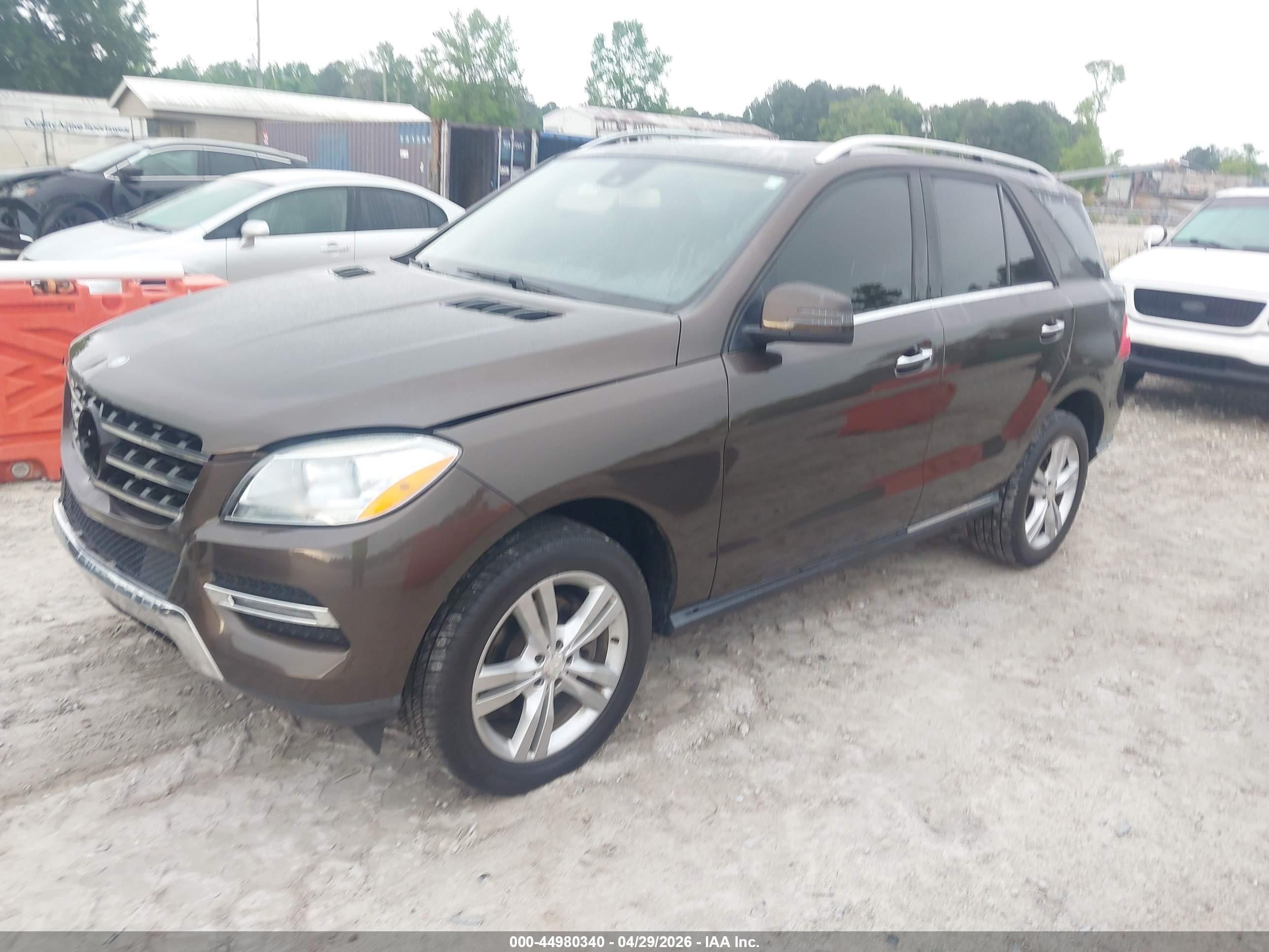 2013 Mercedes-benz Ml 350   Brown vin: 4JGDA5JBXDA152424