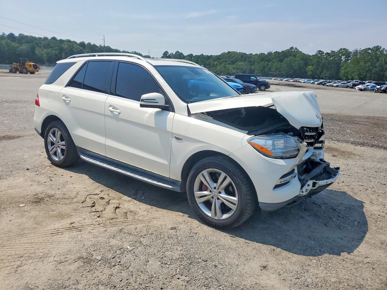 2013 Mercedes-benz Ml 350 White vin: 4JGDA5JBXDA190722