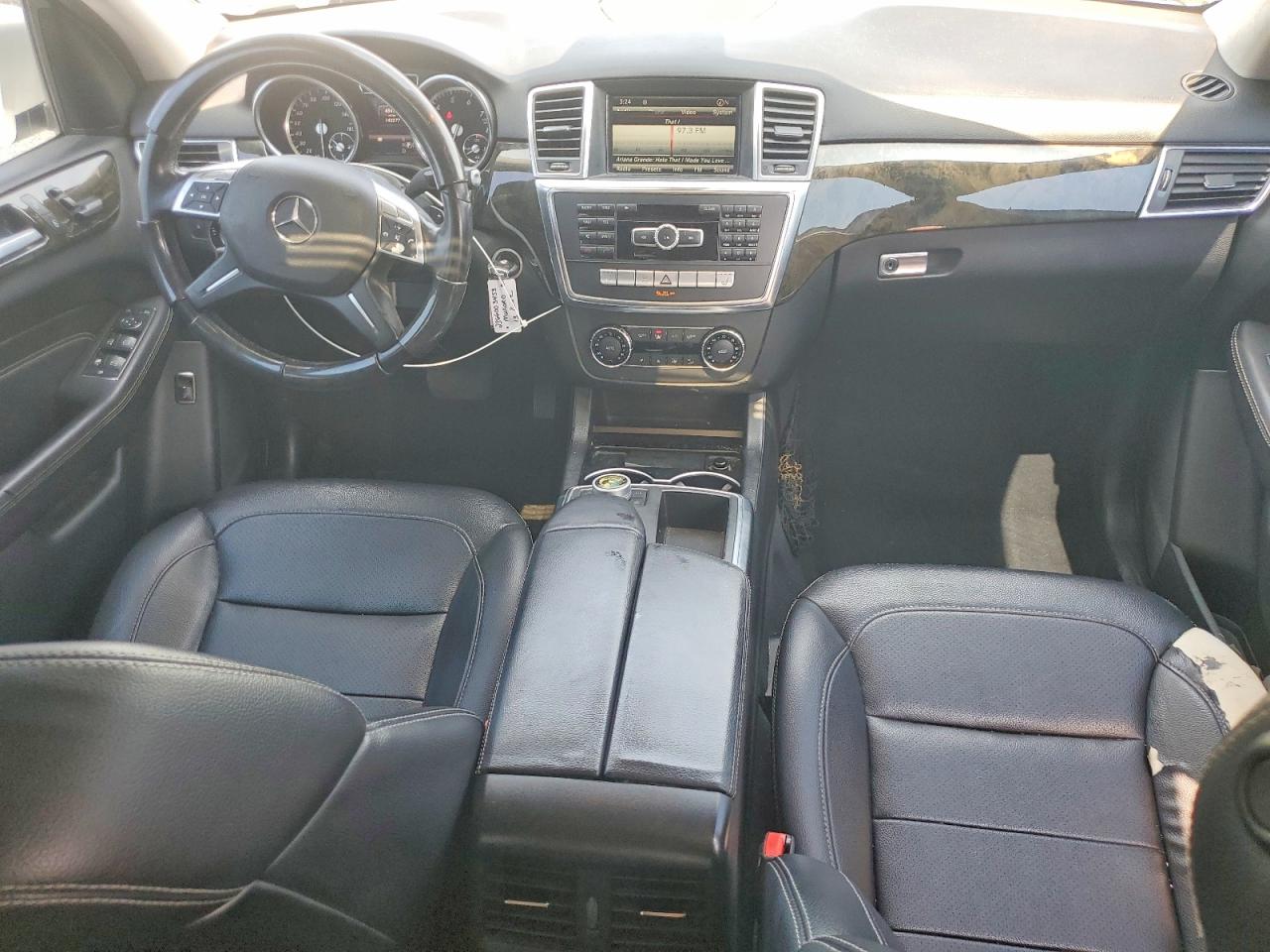 2013 Mercedes-benz Ml 350 White vin: 4JGDA5JBXDA190722