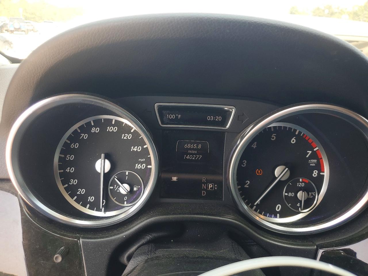 2013 Mercedes-benz Ml 350 White vin: 4JGDA5JBXDA190722