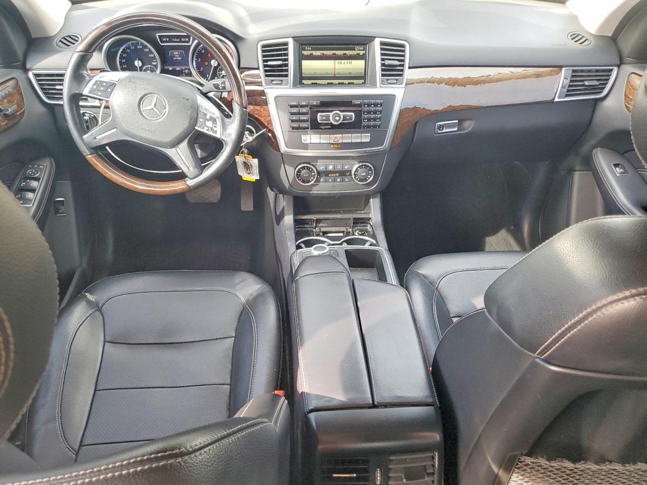 2013 Mercedes-benz Ml 350 Black vin: 4JGDA5JBXDA247274