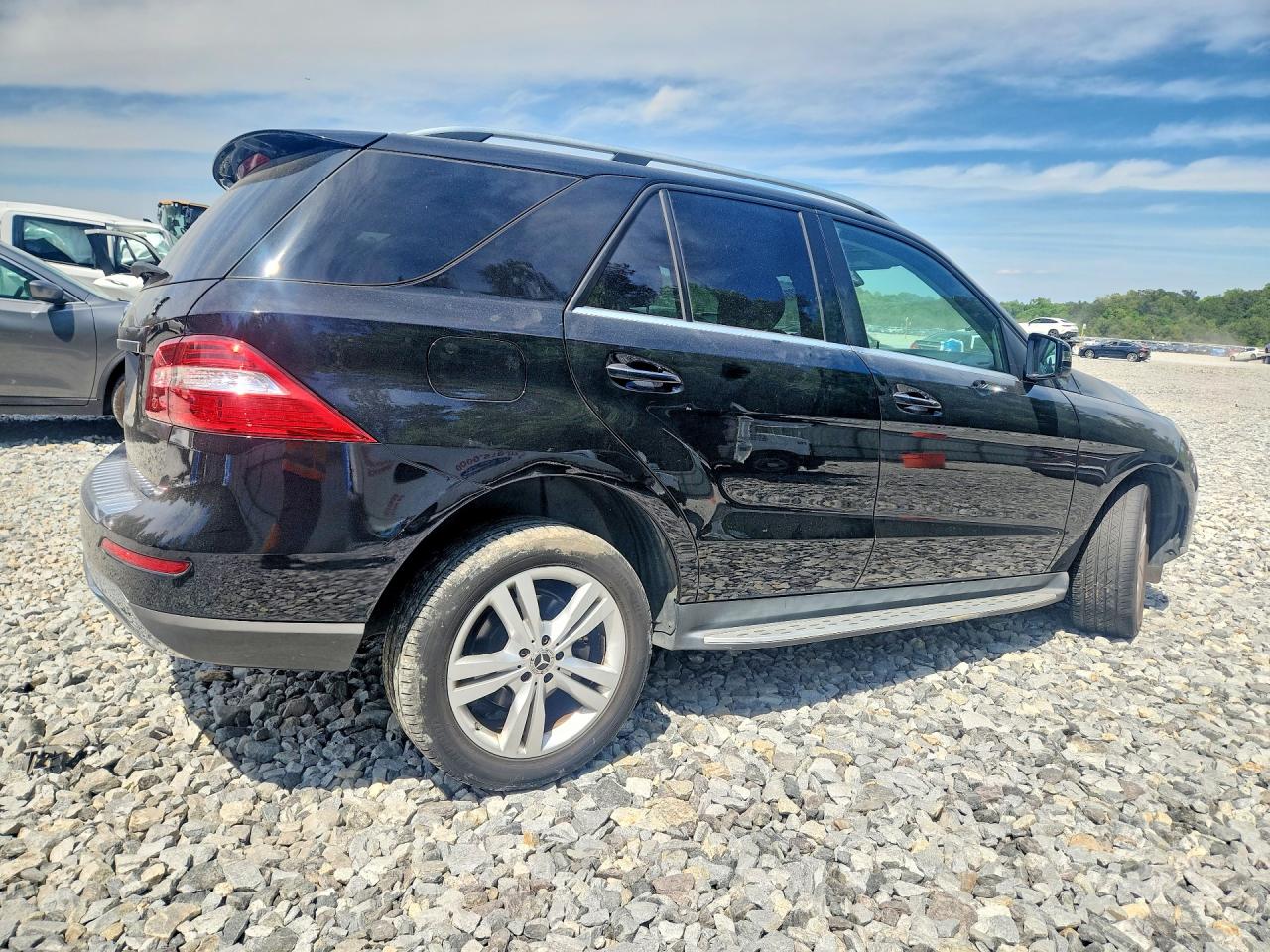 2013 Mercedes-benz Ml 350 Черный vin: 4JGDA5JBXDA256556
