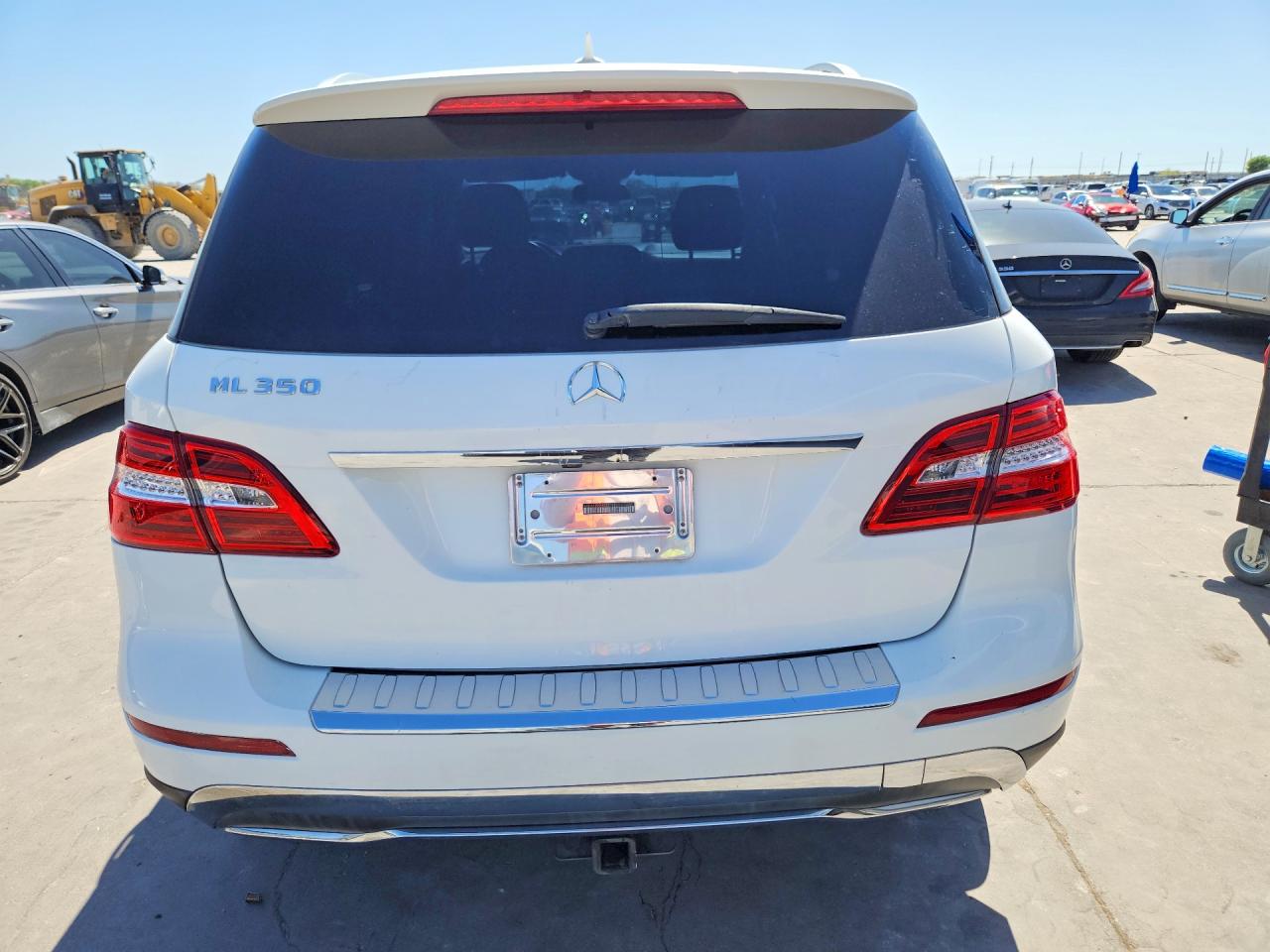 2014 Mercedes-benz Ml 350 White vin: 4JGDA5JBXEA288585