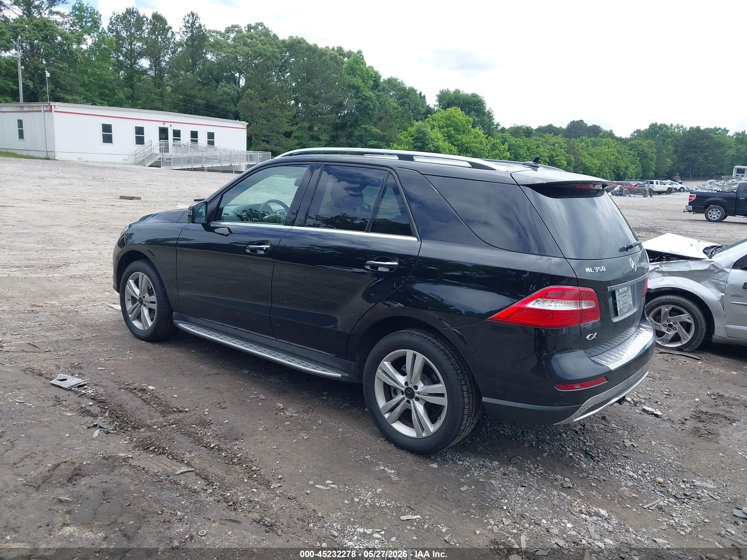 2014 Mercedes-benz Ml 350   Black vin: 4JGDA5JBXEA387665