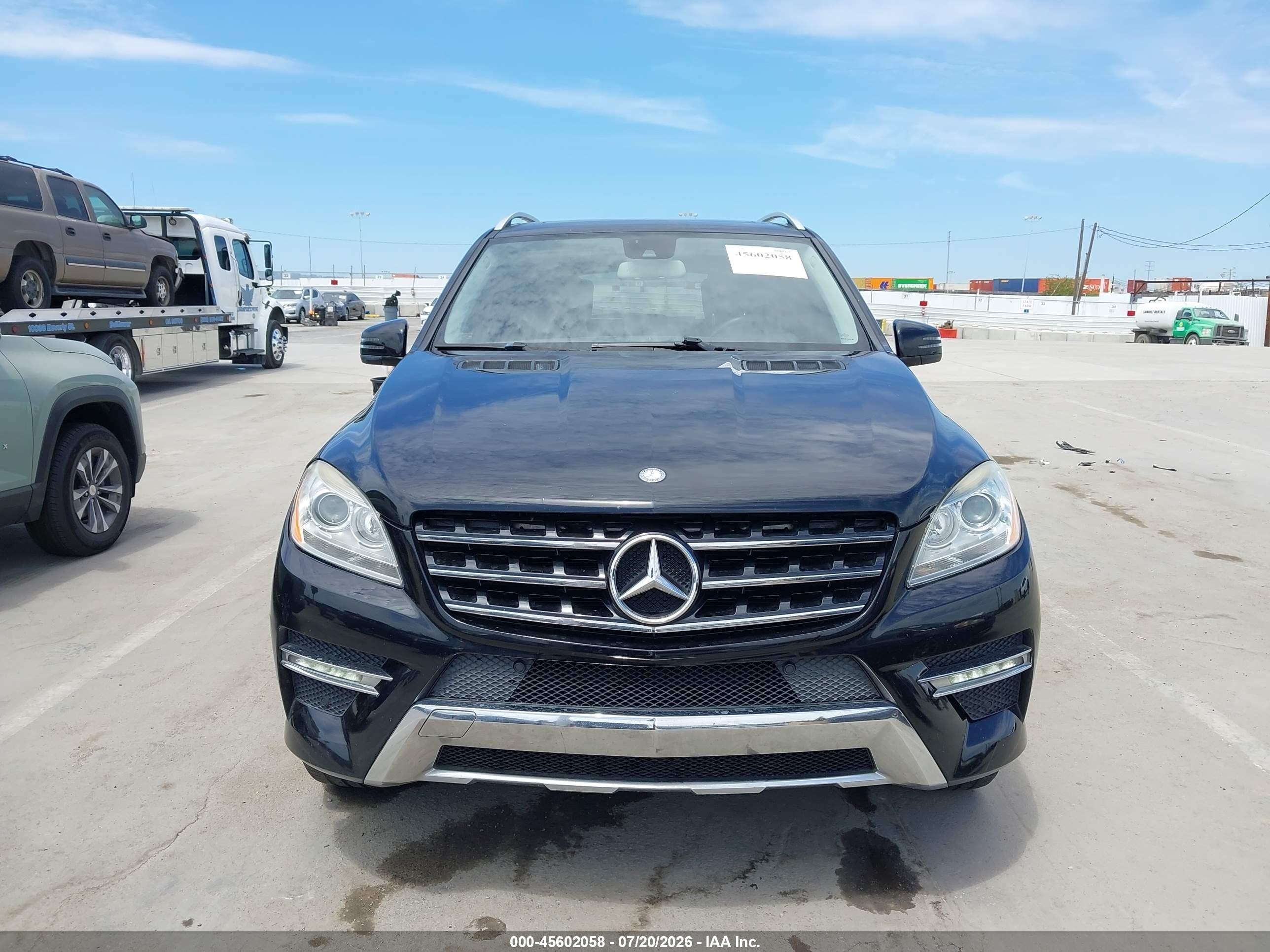 2014 Mercedes-benz Ml 350   Black vin: 4JGDA5JBXEA410510