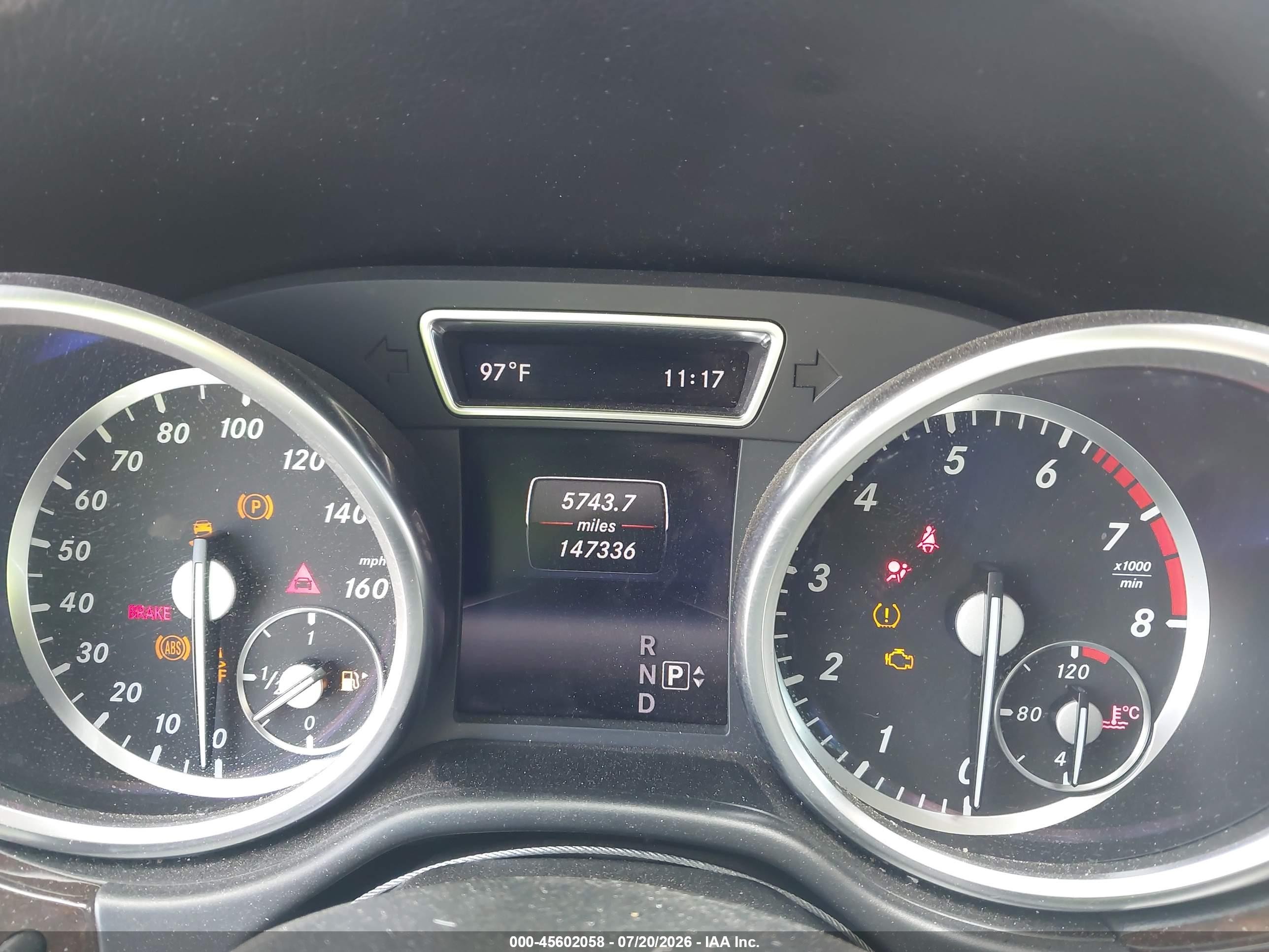 2014 Mercedes-benz Ml 350   Black vin: 4JGDA5JBXEA410510