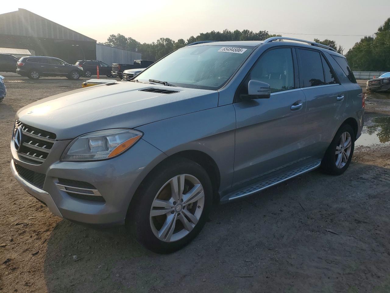 2015 Mercedes-benz Ml 350 Silver vin: 4JGDA5JBXFA465153