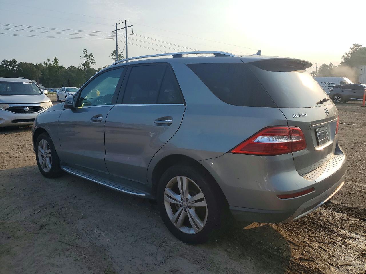 2015 Mercedes-benz Ml 350 Silver vin: 4JGDA5JBXFA465153
