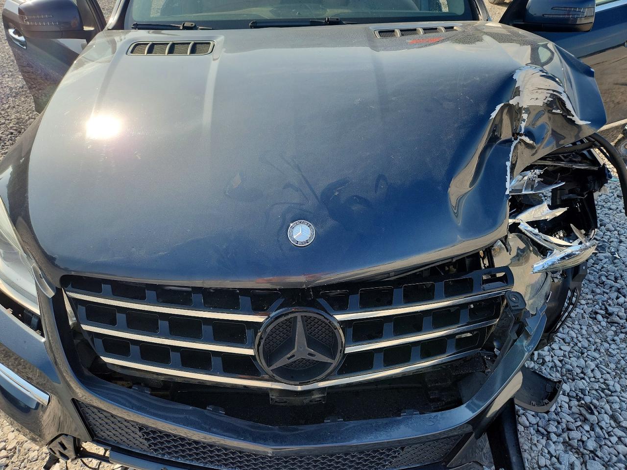 2015 Mercedes-benz Ml 350 Black vin: 4JGDA5JBXFA512858