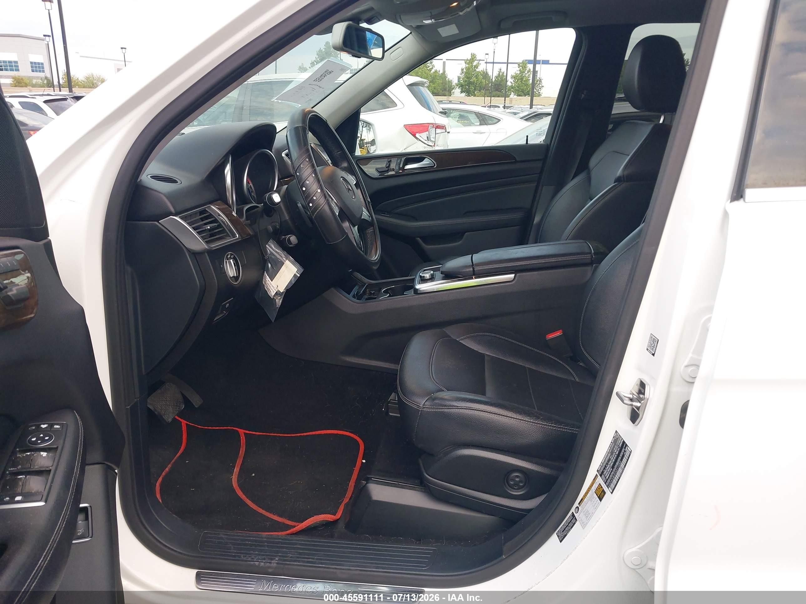 2015 Mercedes-benz Ml 350   White vin: 4JGDA5JBXFA517252
