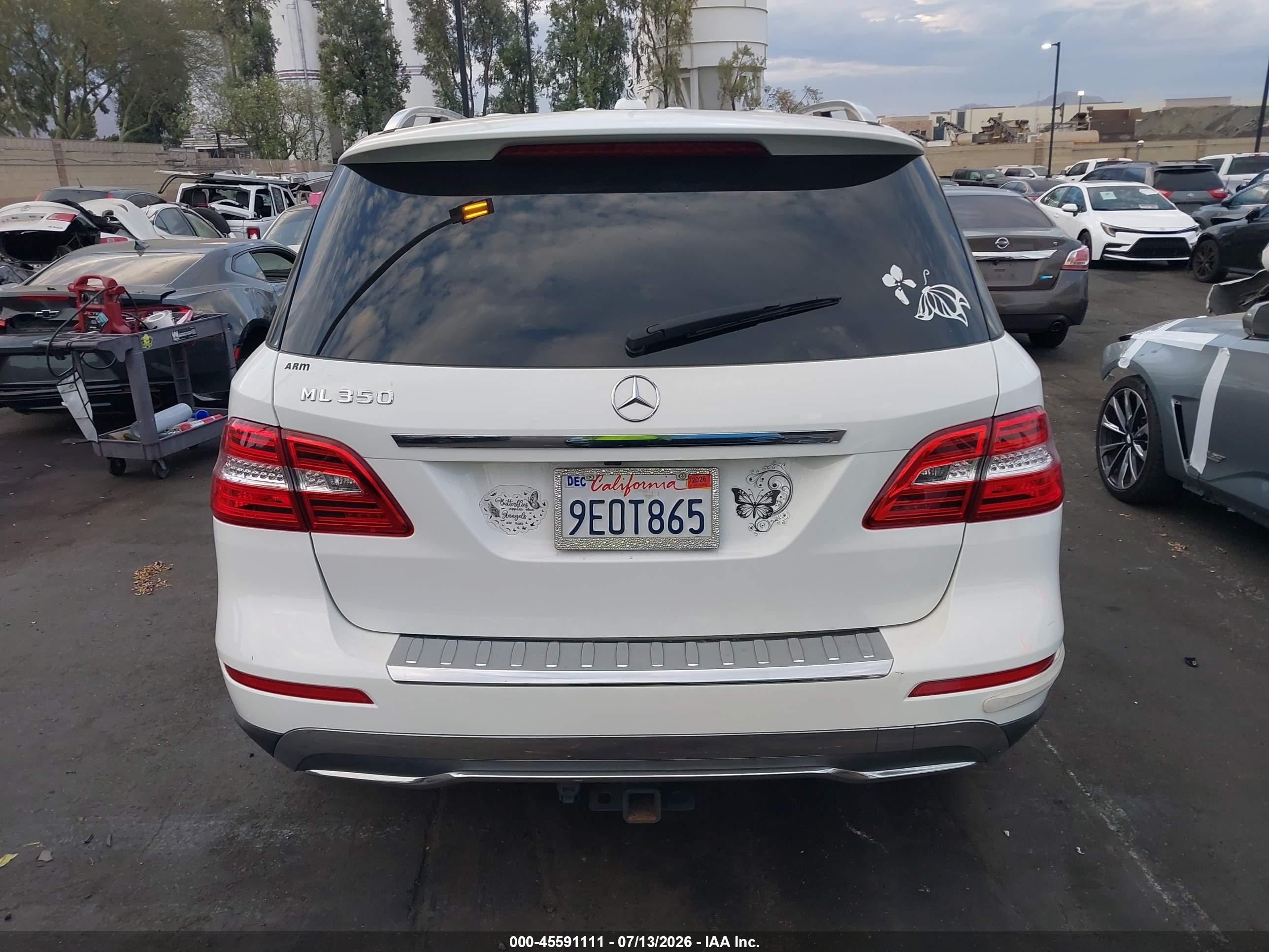 2015 Mercedes-benz Ml 350   White vin: 4JGDA5JBXFA517252