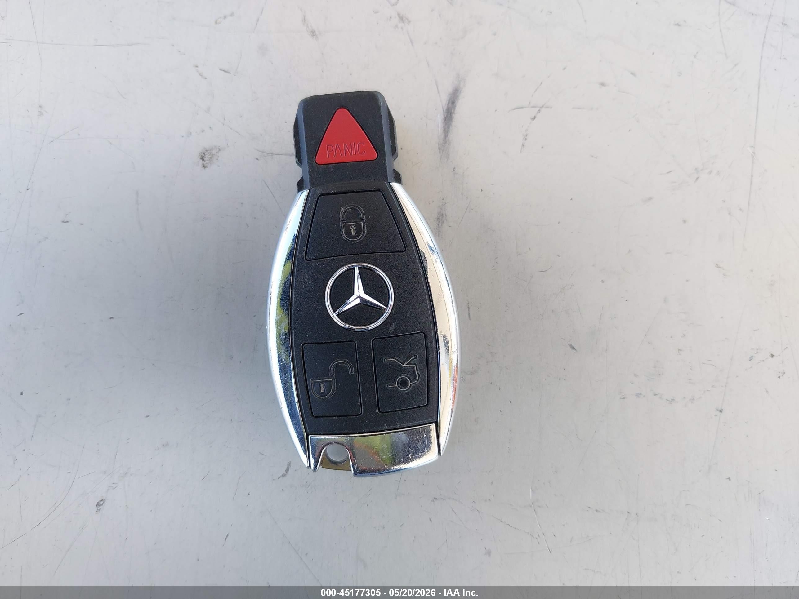 2015 Mercedes-benz Ml 350   White vin: 4JGDA5JBXFA519955