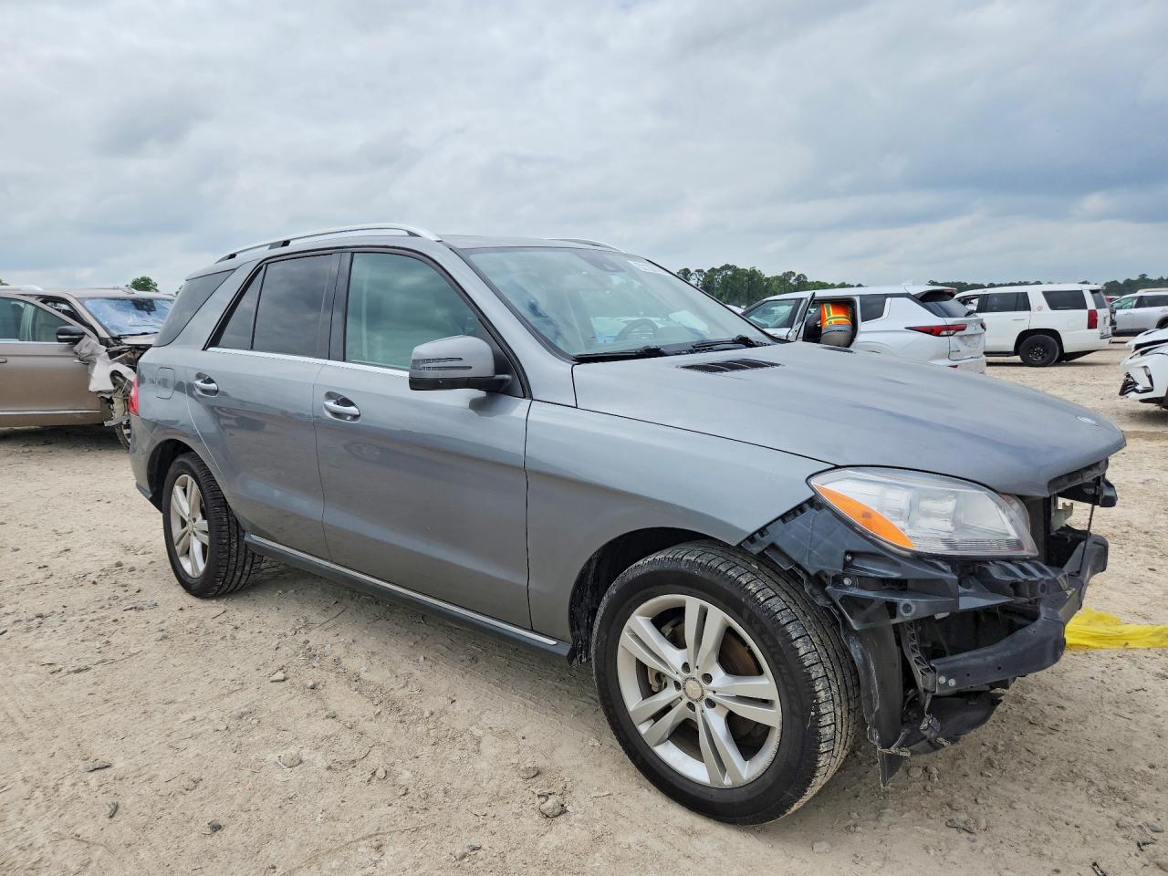 2015 Mercedes-benz Ml 350 Серый vin: 4JGDA5JBXFA588130