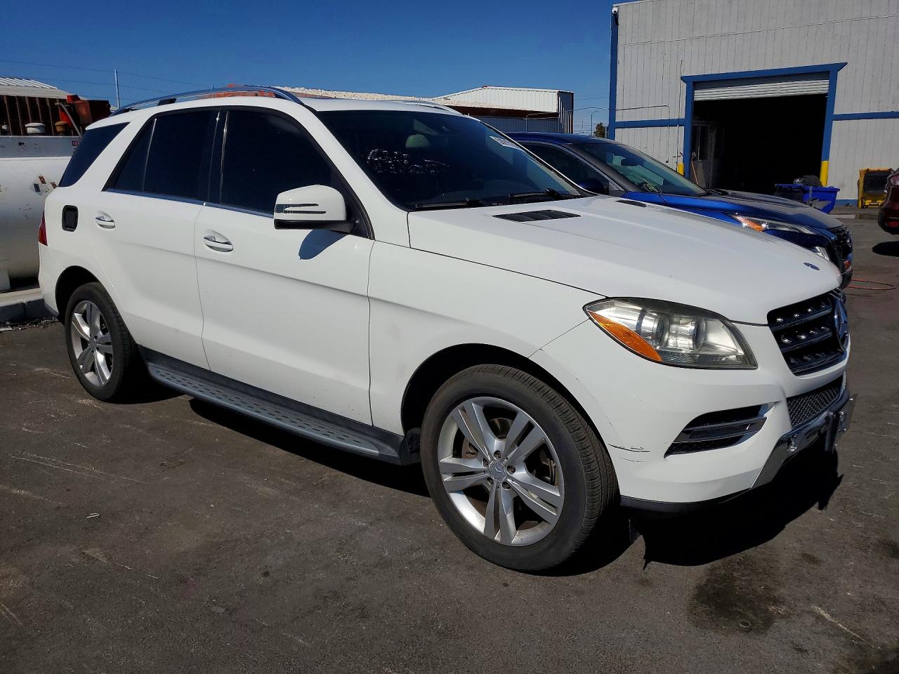 2015 Mercedes-benz Ml 350 White vin: 4JGDA5JBXFA618825