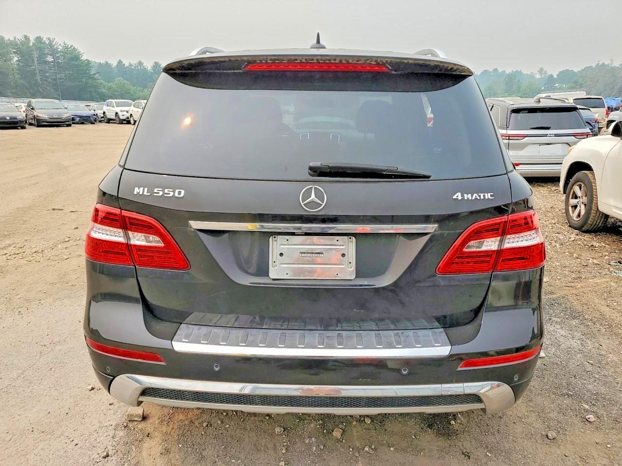 2012 Mercedes-benz Ml 550 4matic Black vin: 4JGDA7DB0CA070160