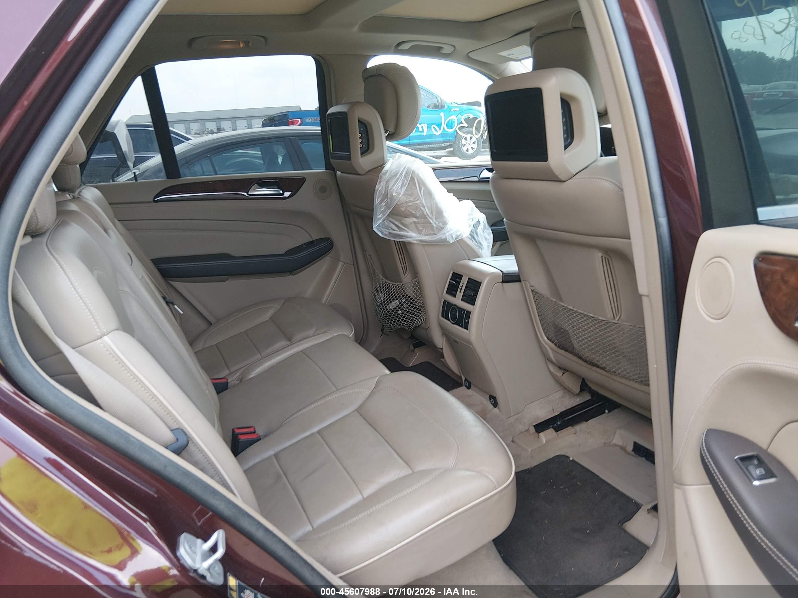 2013 Mercedes-benz Ml 550 4matic Темно-бордовый vin: 4JGDA7DB0DA144842