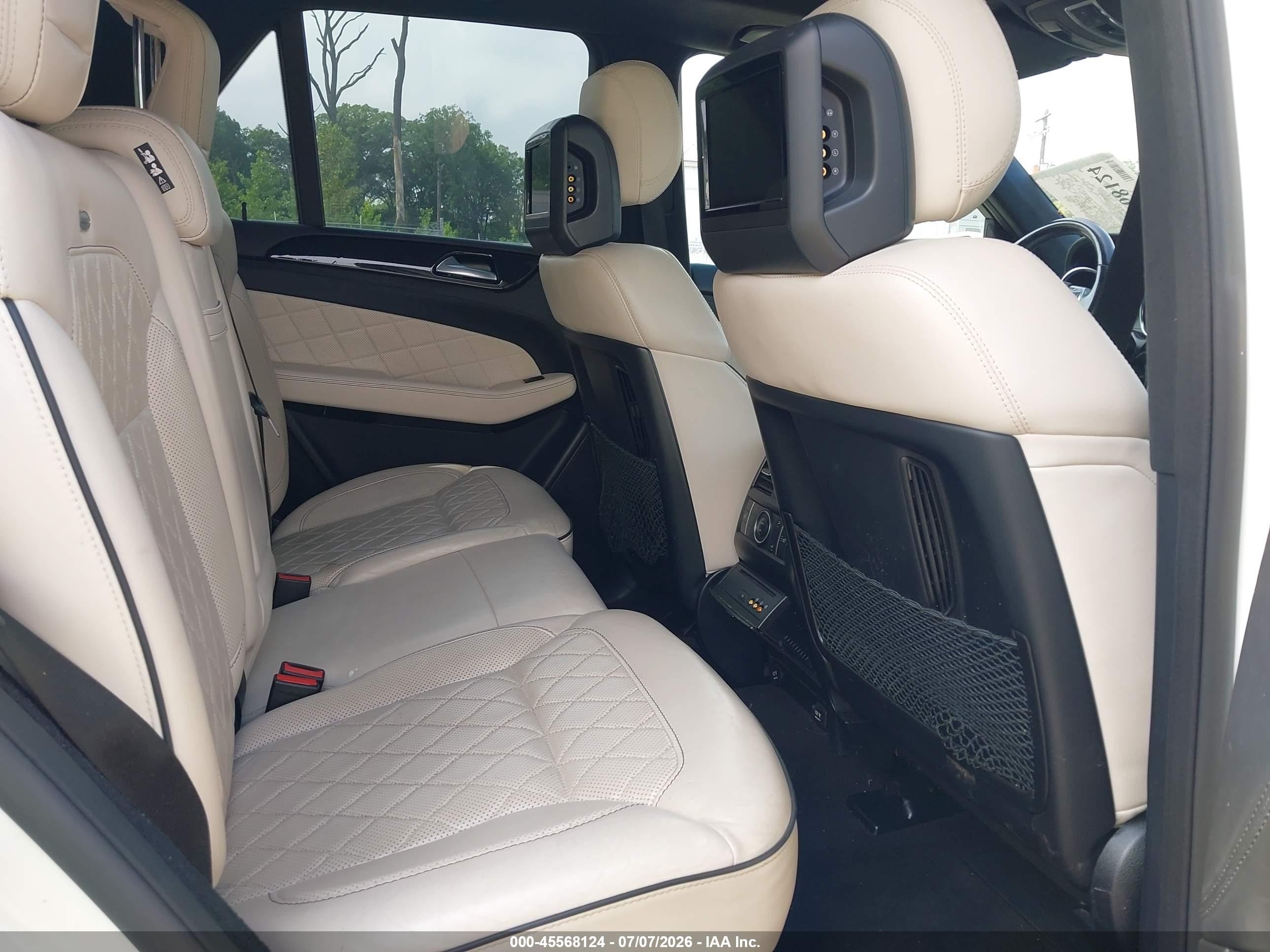 2014 Mercedes-benz Ml 550 4matic White vin: 4JGDA7DB0EA350051