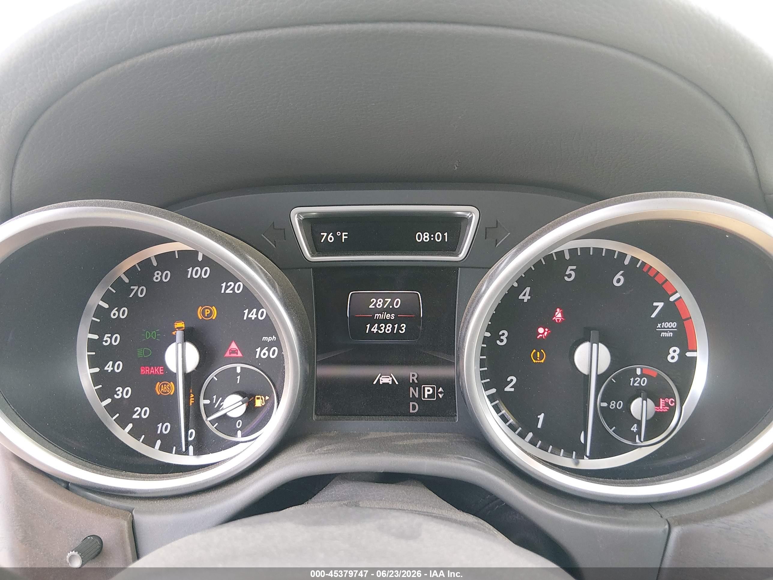 2013 Mercedes-benz Ml 550 4matic White vin: 4JGDA7DB1DA182791