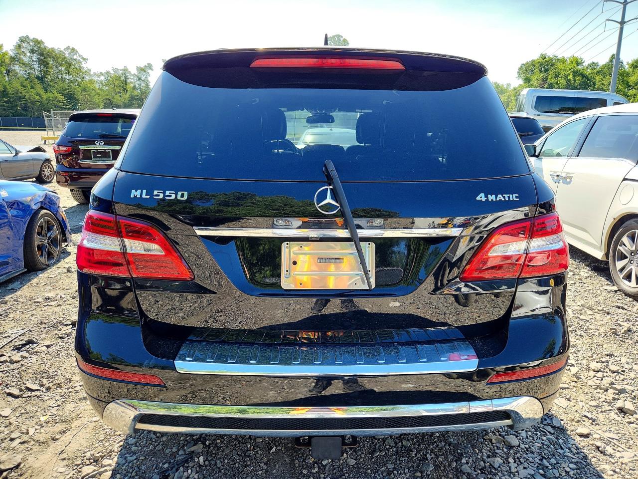 2013 Mercedes-benz Ml 550 4matic Черный vin: 4JGDA7DB2DA189314