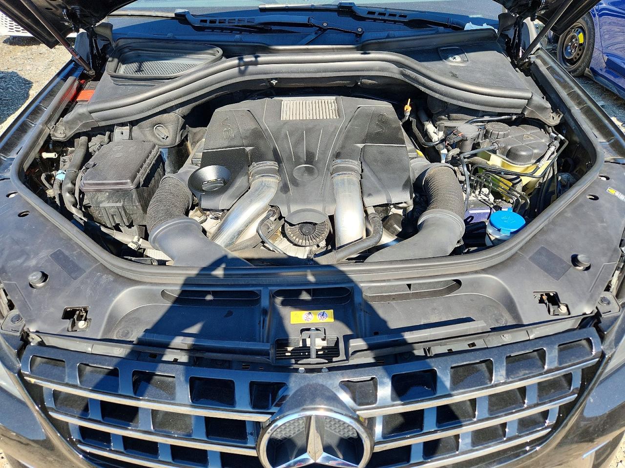 2013 Mercedes-benz Ml 550 4matic Черный vin: 4JGDA7DB2DA189314