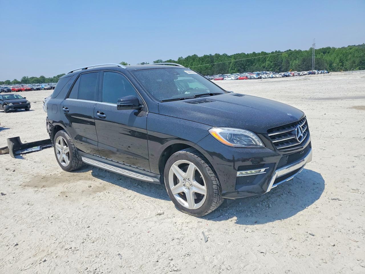 2014 Mercedes Benz Ml Черный vin: 4JGDA7DB2EA344123