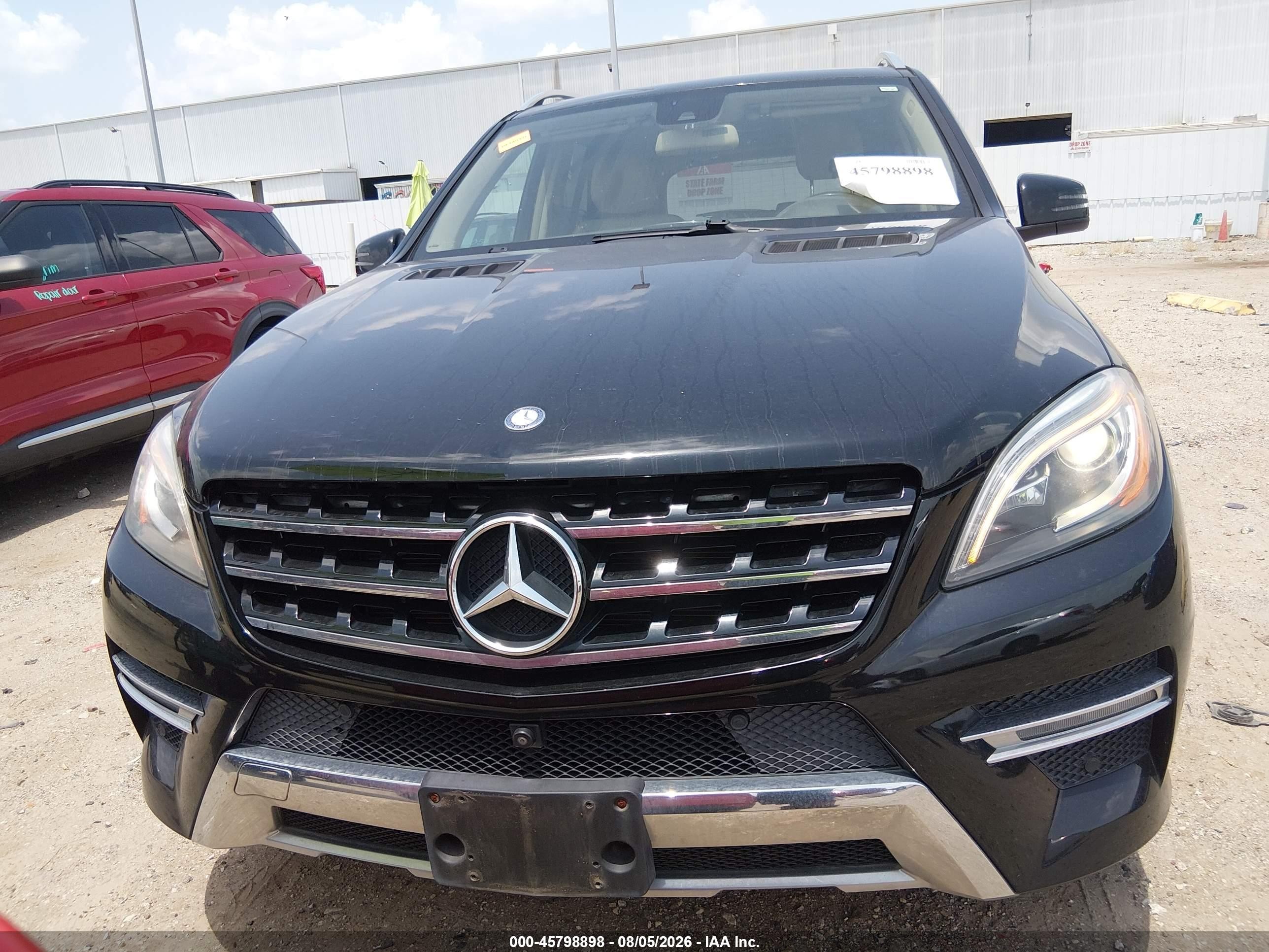 2014 Mercedes-benz Ml 550 4matic Black vin: 4JGDA7DB3EA379303