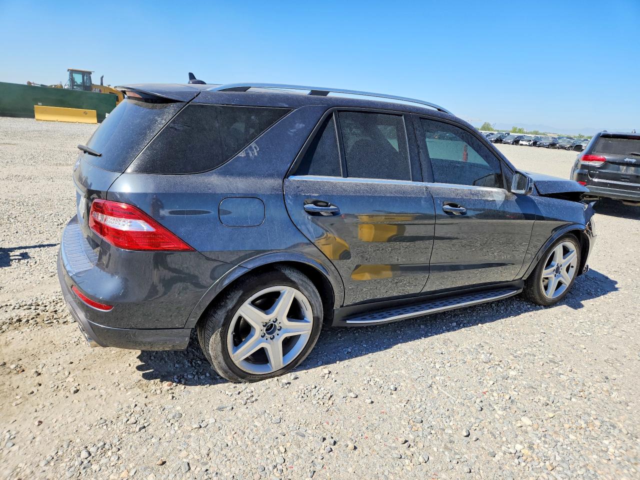 2014 Mercedes-benz Ml 550 4matic Gray vin: 4JGDA7DB3EA420142