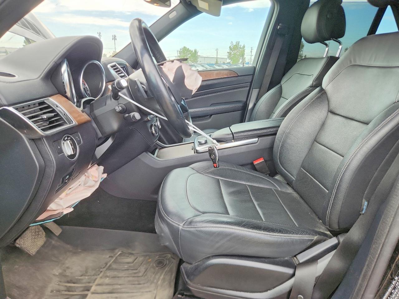 2015 Mercedes-benz Ml 550 4matic Black vin: 4JGDA7DB3FA491911