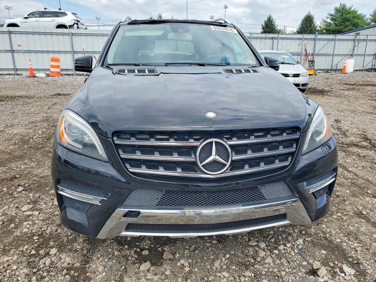 2012 Mercedes-benz Ml 550 4matic Black vin: 4JGDA7DB5CA043245
