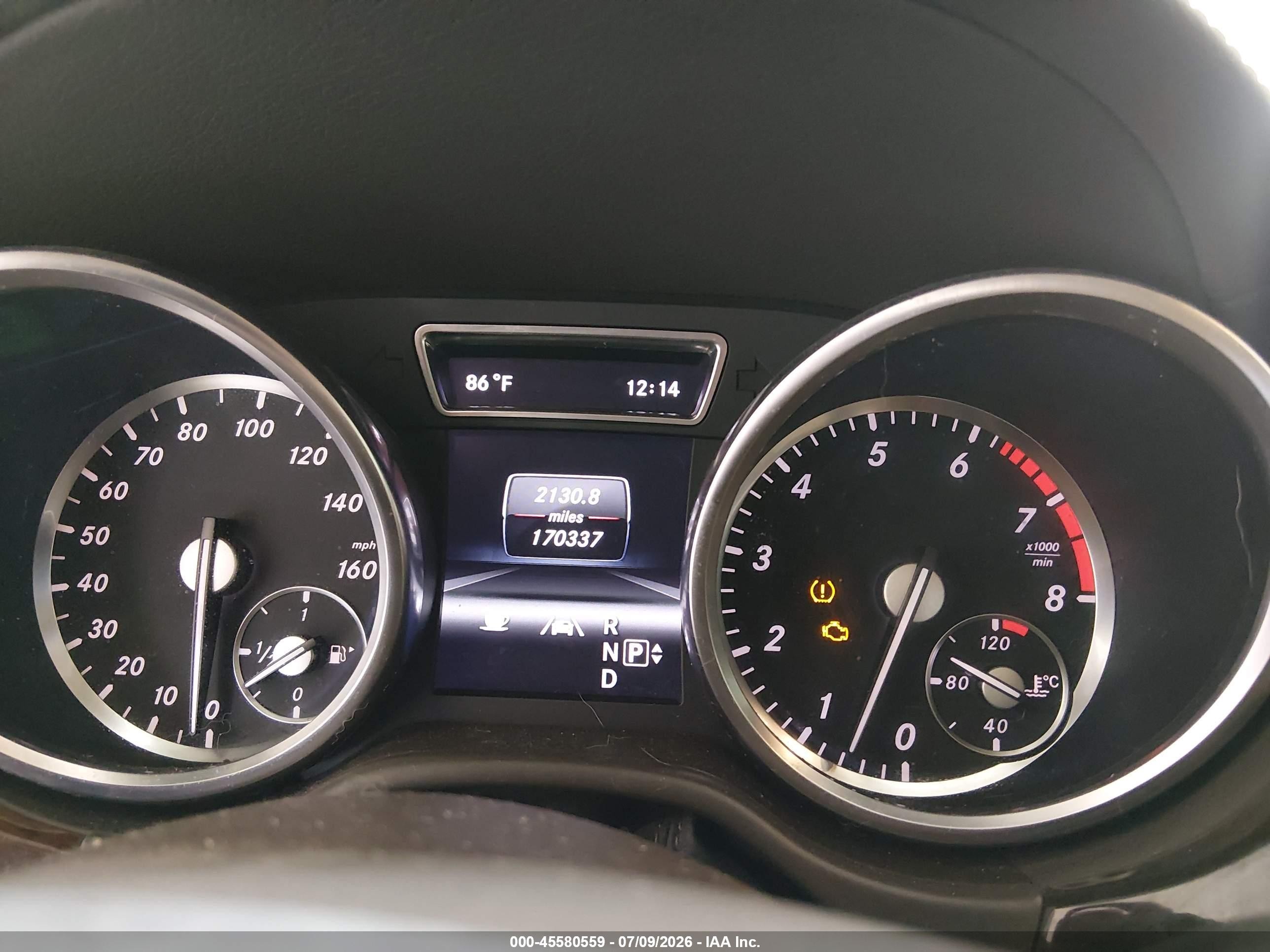 2013 Mercedes-benz Ml 550 4matic Белый vin: 4JGDA7DB6DA186433