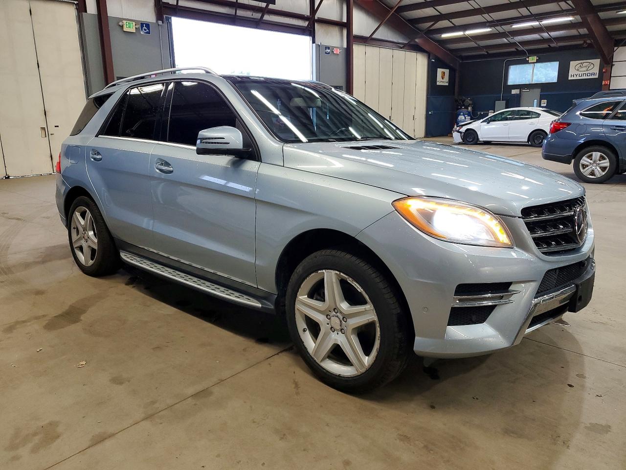2014 Mercedes-benz Ml 550 4matic Blue vin: 4JGDA7DB6EA313408