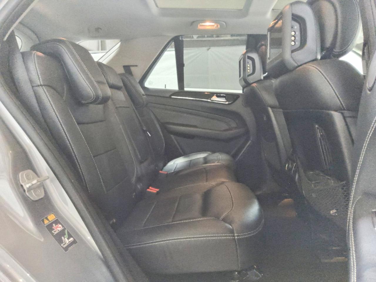 2014 Mercedes-benz Ml 550 4matic Silver vin: 4JGDA7DB6EA437517