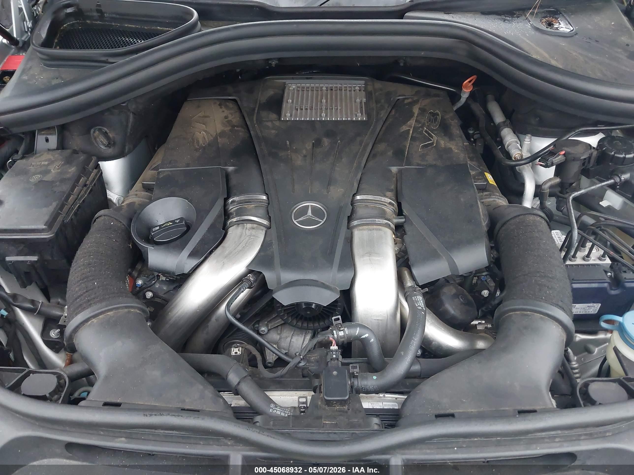 2013 Mercedes-benz Ml 550 4matic Серый vin: 4JGDA7DB7DA097857