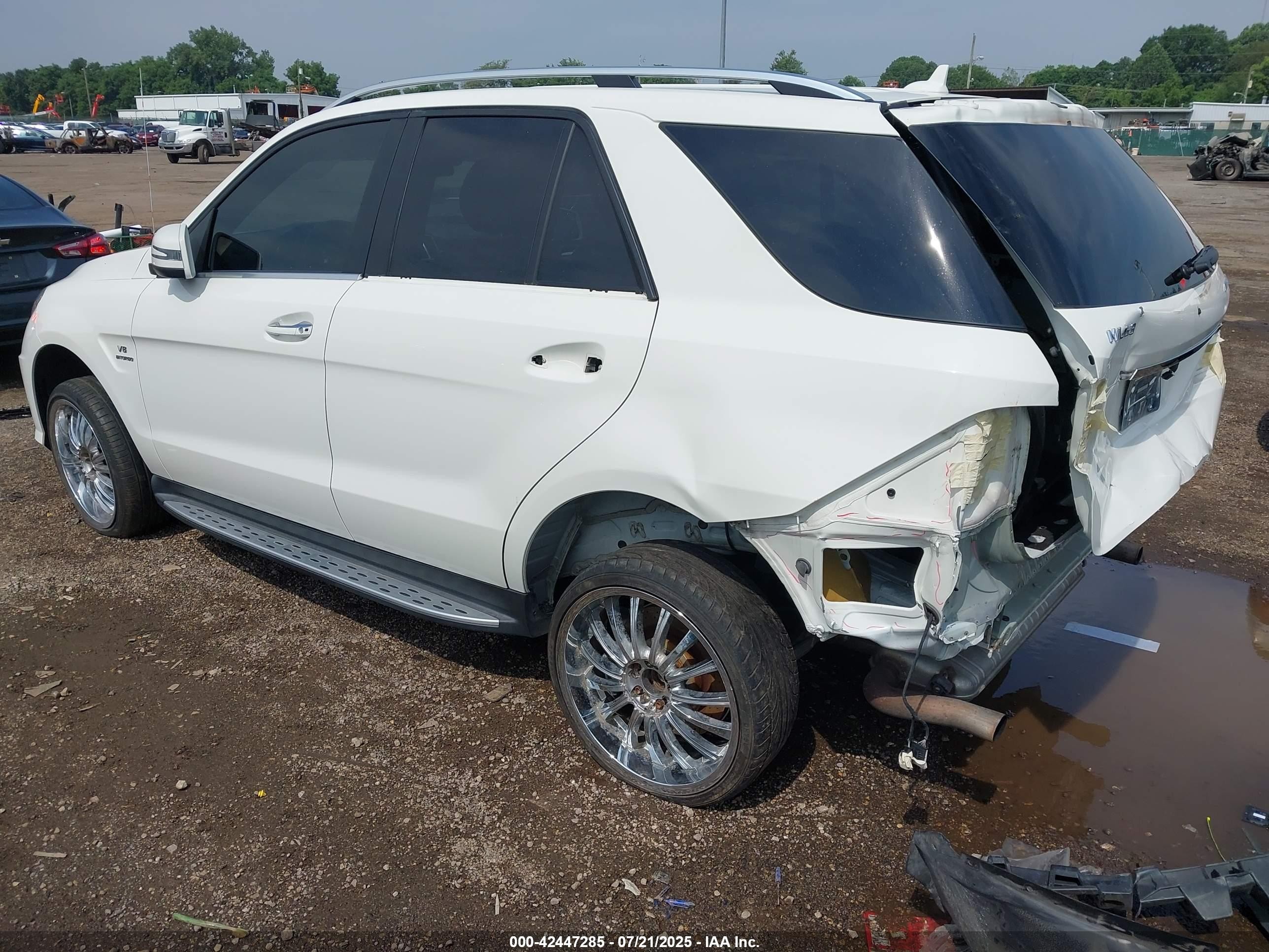 2012 Mercedes-benz Ml 63 Amg 4matic Белый vin: 4JGDA7EB1CA051616