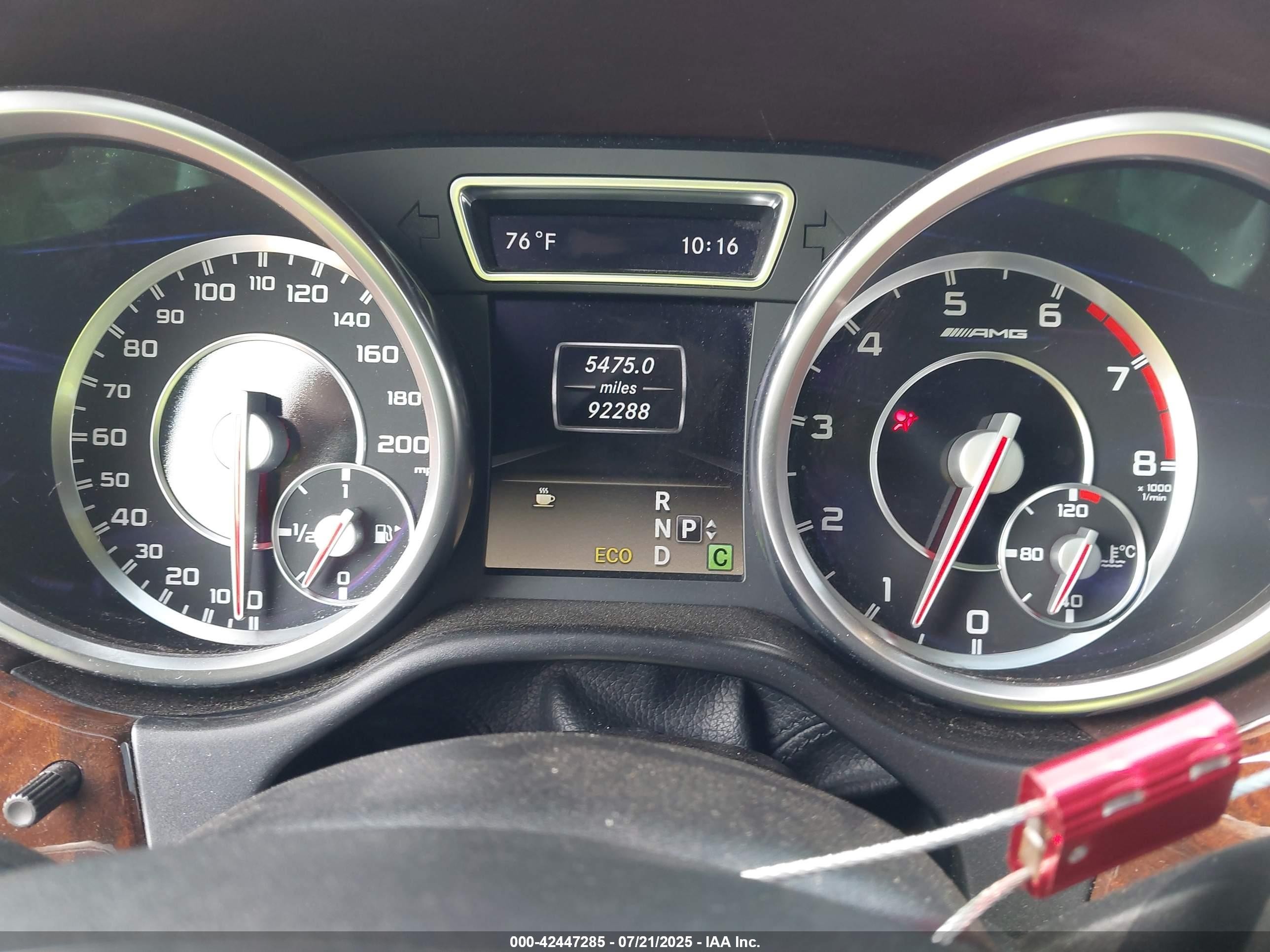2012 Mercedes-benz Ml 63 Amg 4matic Белый vin: 4JGDA7EB1CA051616