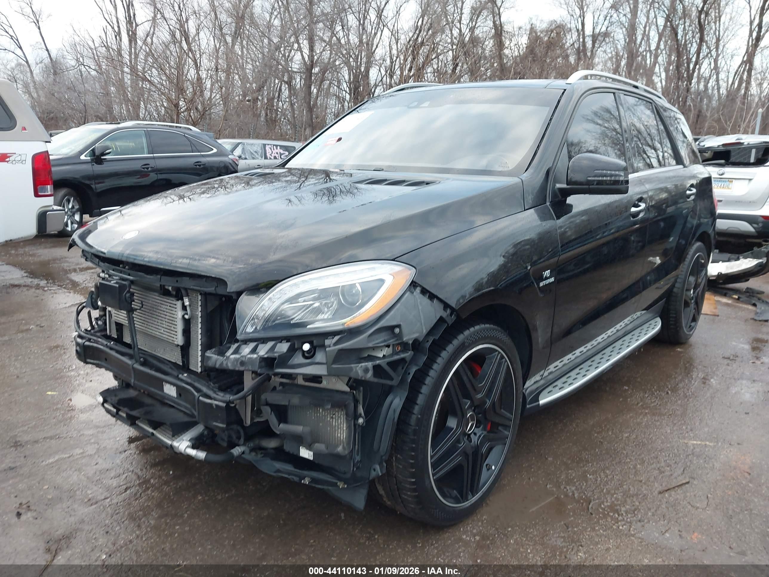 2015 Mercedes-benz Ml 63 Amg 4matic Черный vin: 4JGDA7EB2FA538652