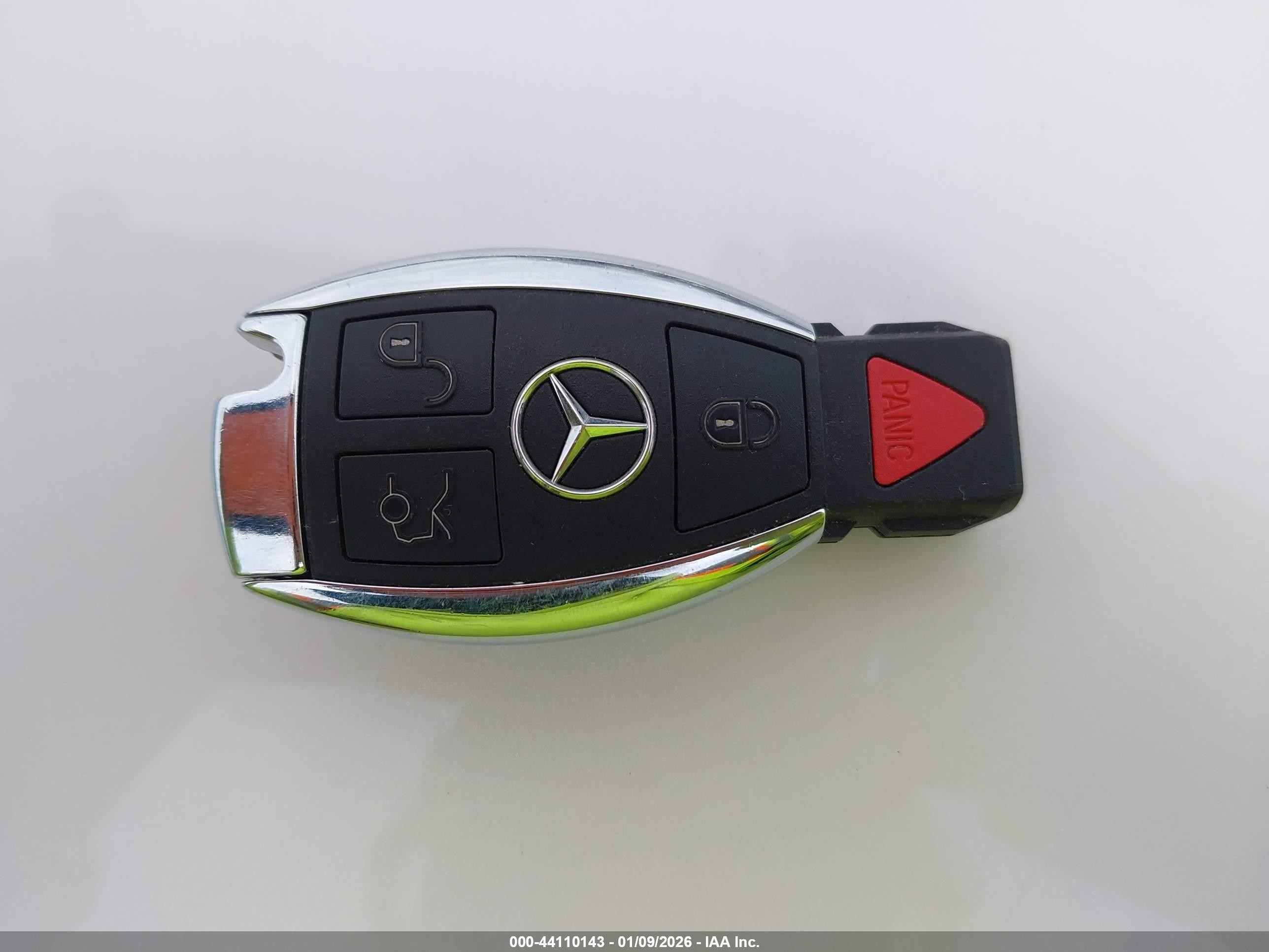 2015 Mercedes-benz Ml 63 Amg 4matic Черный vin: 4JGDA7EB2FA538652