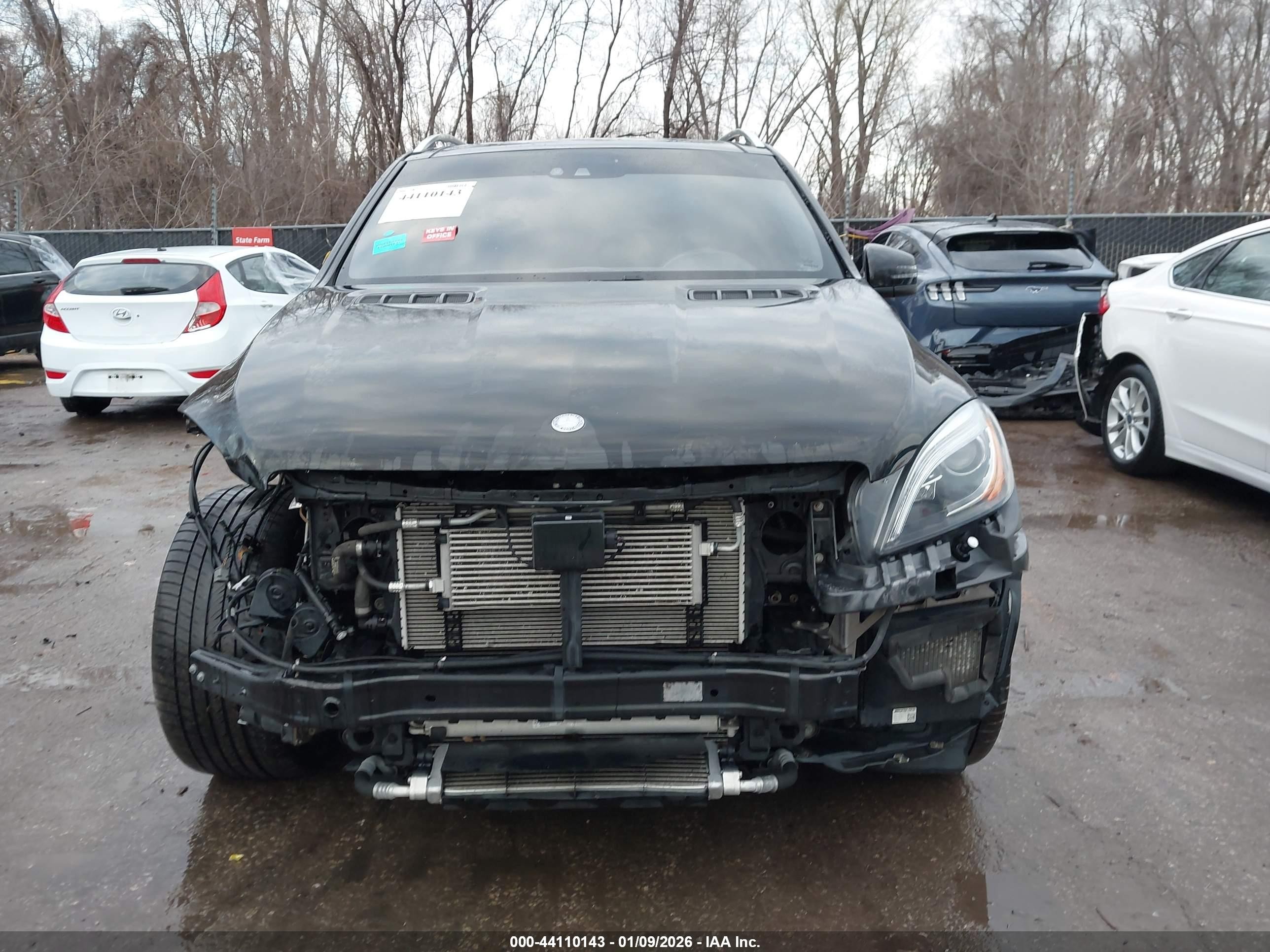 2015 Mercedes-benz Ml 63 Amg 4matic Черный vin: 4JGDA7EB2FA538652