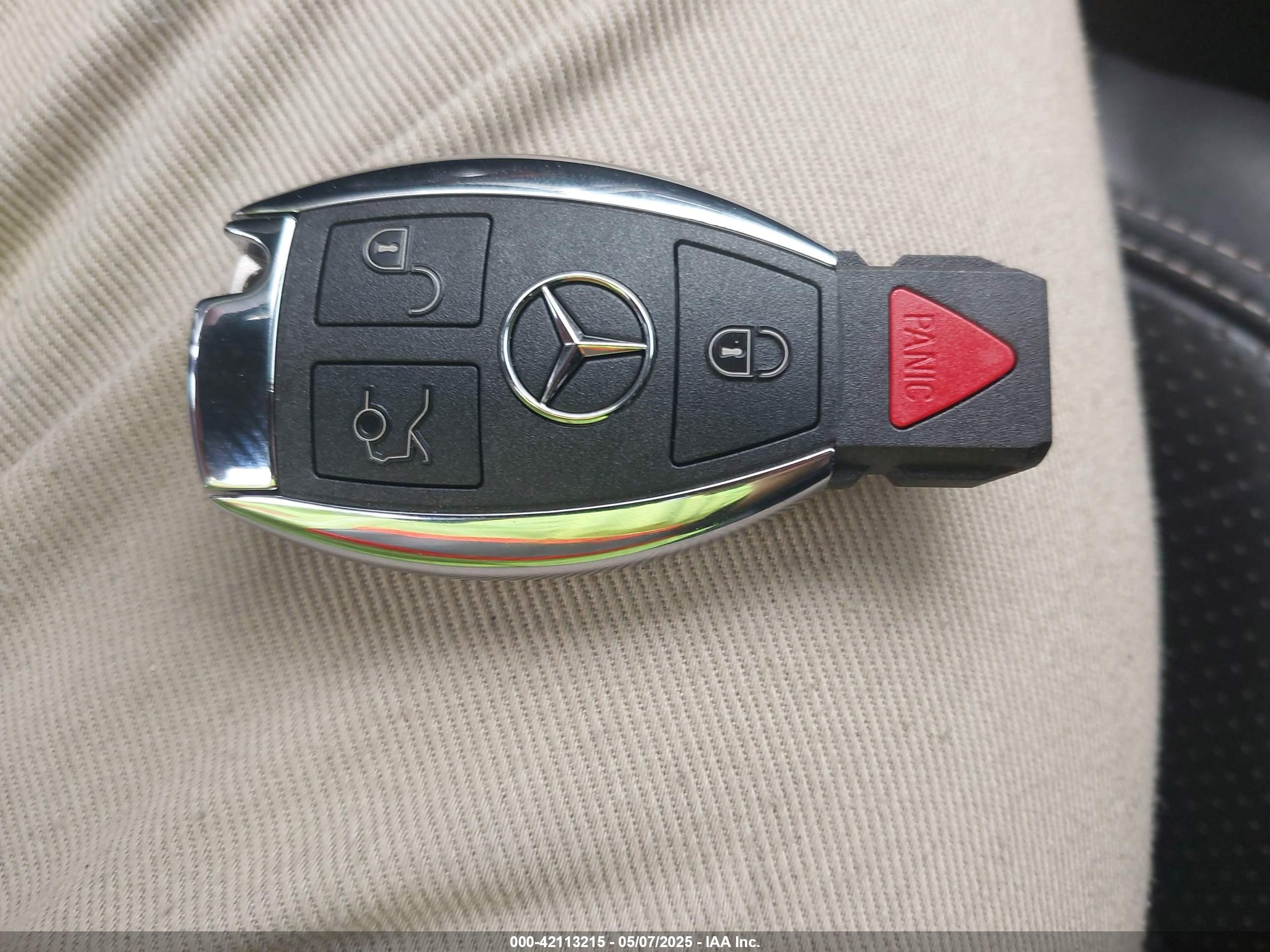 2014 Mercedes-benz Ml 63 Amg 4matic Белый vin: 4JGDA7EB3EA350480